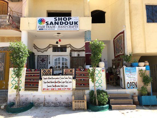 Shop Sandouk
